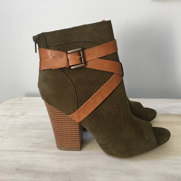Shoe Dazzle Shoes - Shoedazzle  booties